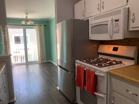 Tiny photo for 1687 Williamsburg Court #A, Wheaton, IL 60189 (MLS # 12488247)