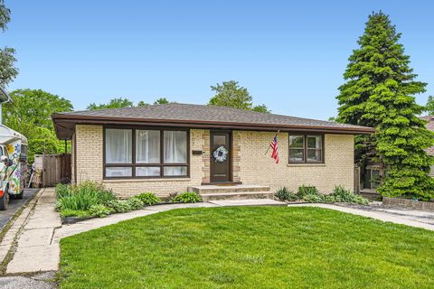 107 N Oakwood Avenue Willow Springs IL 60480