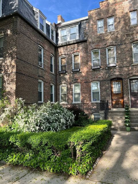 11333 S Langley Avenue Chicago IL 60628