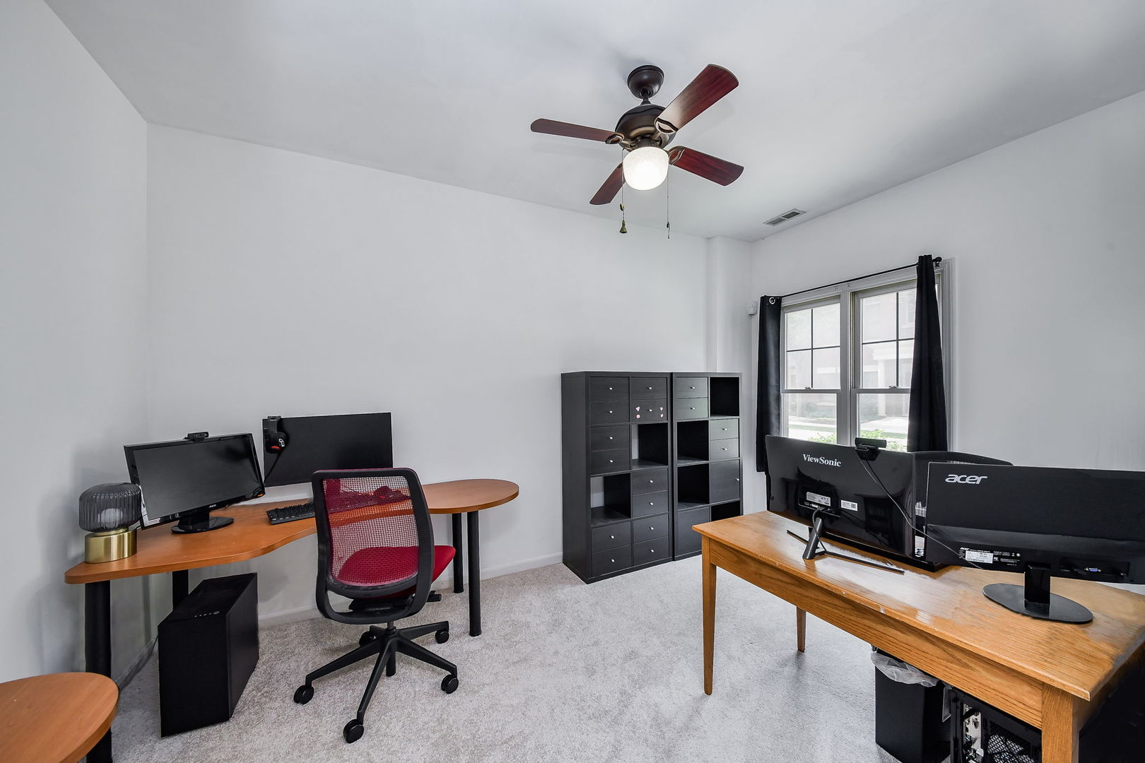 Properties 2 153 Dawson Drive