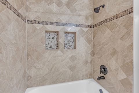 Tiny photo for 141 Manchester Court, Buffalo Grove, IL 60089 (MLS # 12609456)