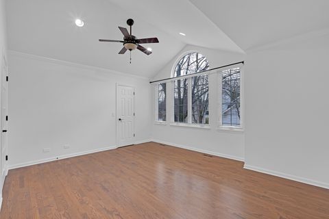 Tiny photo for 141 Manchester Court, Buffalo Grove, IL 60089 (MLS # 12609456)