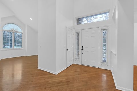 Tiny photo for 141 Manchester Court, Buffalo Grove, IL 60089 (MLS # 12609456)