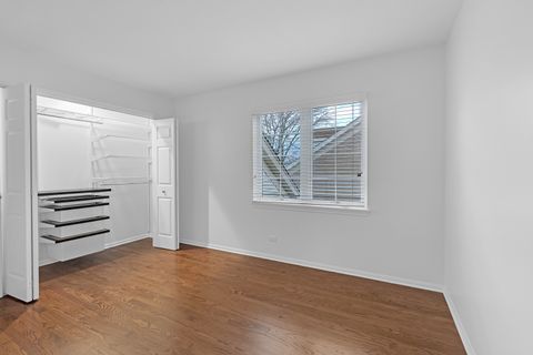 Tiny photo for 141 Manchester Court, Buffalo Grove, IL 60089 (MLS # 12609456)