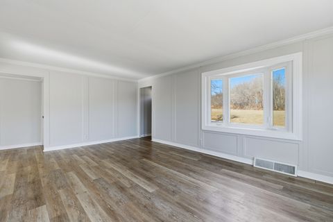 Tiny photo for 1117 Mississippi Boulevard, Bettendorf, IA 52722 (MLS # 12559303)