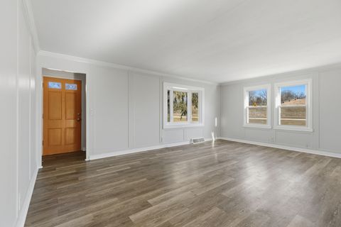 Tiny photo for 1117 Mississippi Boulevard, Bettendorf, IA 52722 (MLS # 12559303)