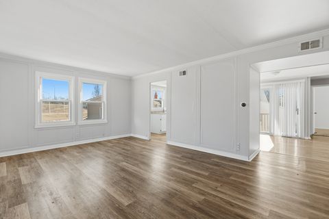 Tiny photo for 1117 Mississippi Boulevard, Bettendorf, IA 52722 (MLS # 12559303)