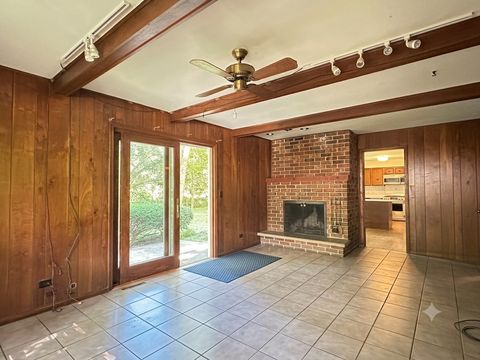 Tiny photo for 1009 Anne Road, Naperville, IL 60540 (MLS # 12598299)