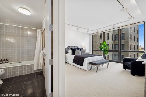 Tiny photo for 2314 N Lincoln Park West Park #8-9S, Chicago, IL 60614 (MLS # 12463093)