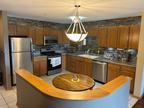 Tiny photo for Roselle, IL 60172 (MLS # 12458547)