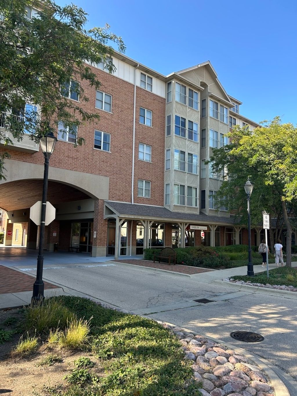 Photo for Roselle, IL 60172 (MLS # 12458547)