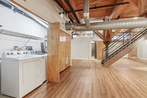 Tiny photo for 1000 W Washington Boulevard #137, Chicago, IL 60607 (MLS # 12523852)