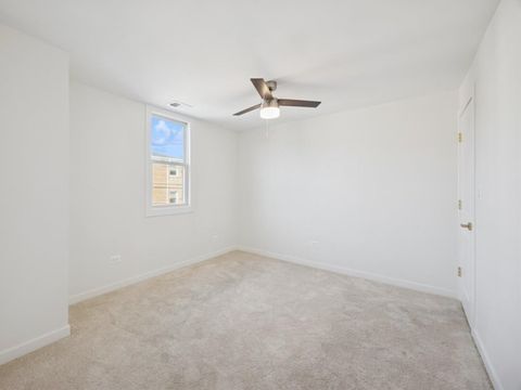 Tiny photo for 5542 W Byron Street, Chicago, IL 60641 (MLS # 12490920)