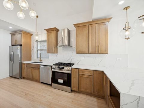 Tiny photo for 5542 W Byron Street, Chicago, IL 60641 (MLS # 12490920)