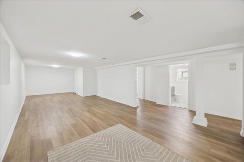 Tiny photo for 5542 W Byron Street, Chicago, IL 60641 (MLS # 12490920)