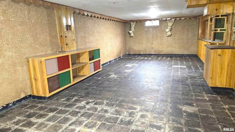 Tiny photo for 10 PARK LANE Avenue, Centralia, IL 62801 (MLS # EB460730)