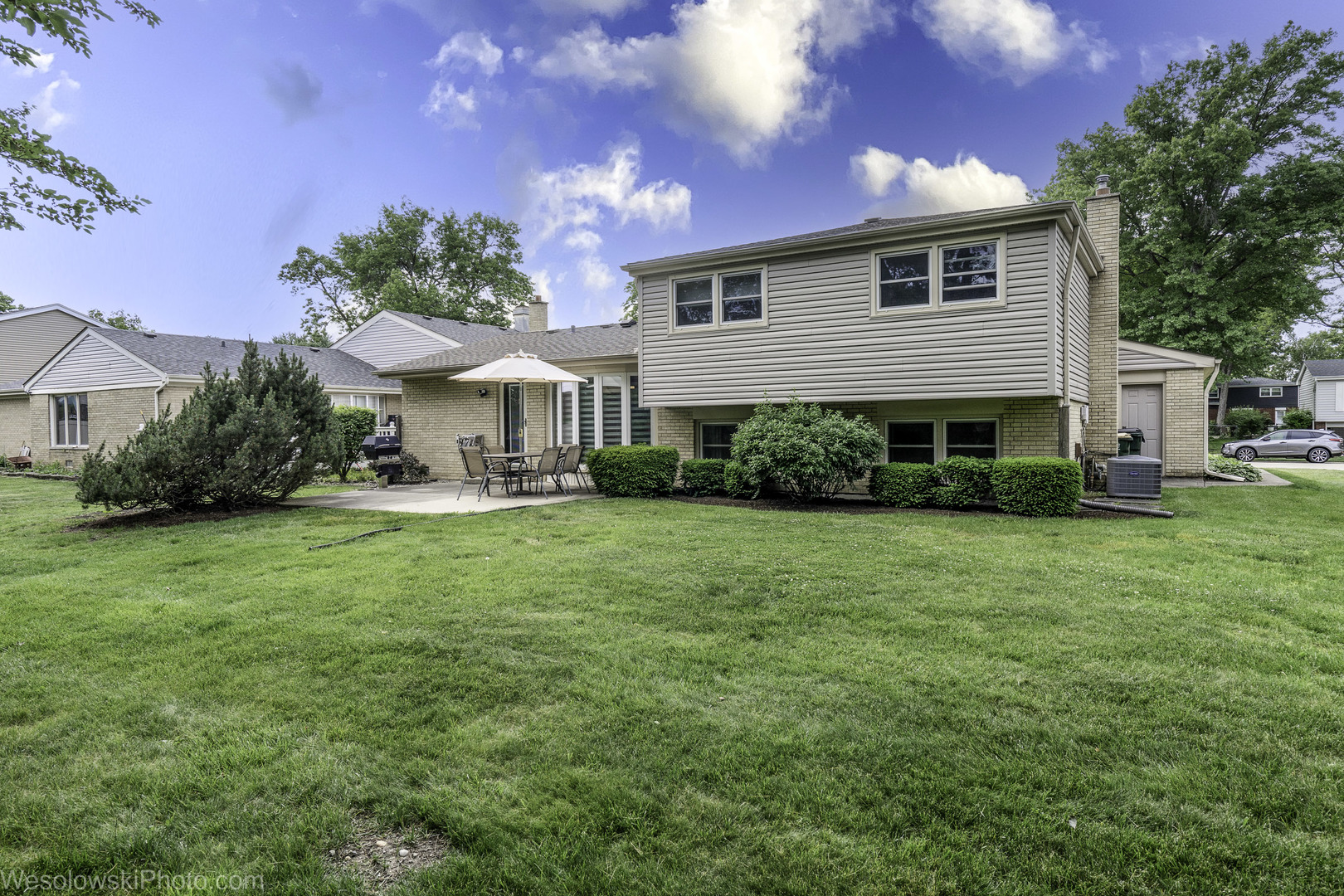 1631 S Surrey Ridge Drive