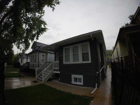 Photo of 5929 S Laflin Street, Chicago, IL 60636 (MLS # 12773972)