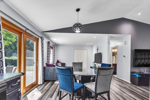 Tiny photo for 1438 Maple Ridge Court, Carol Stream, IL 60188 (MLS # 12623950)