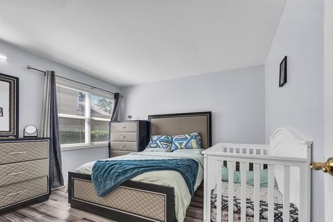 Tiny photo for 1438 Maple Ridge Court, Carol Stream, IL 60188 (MLS # 12623950)