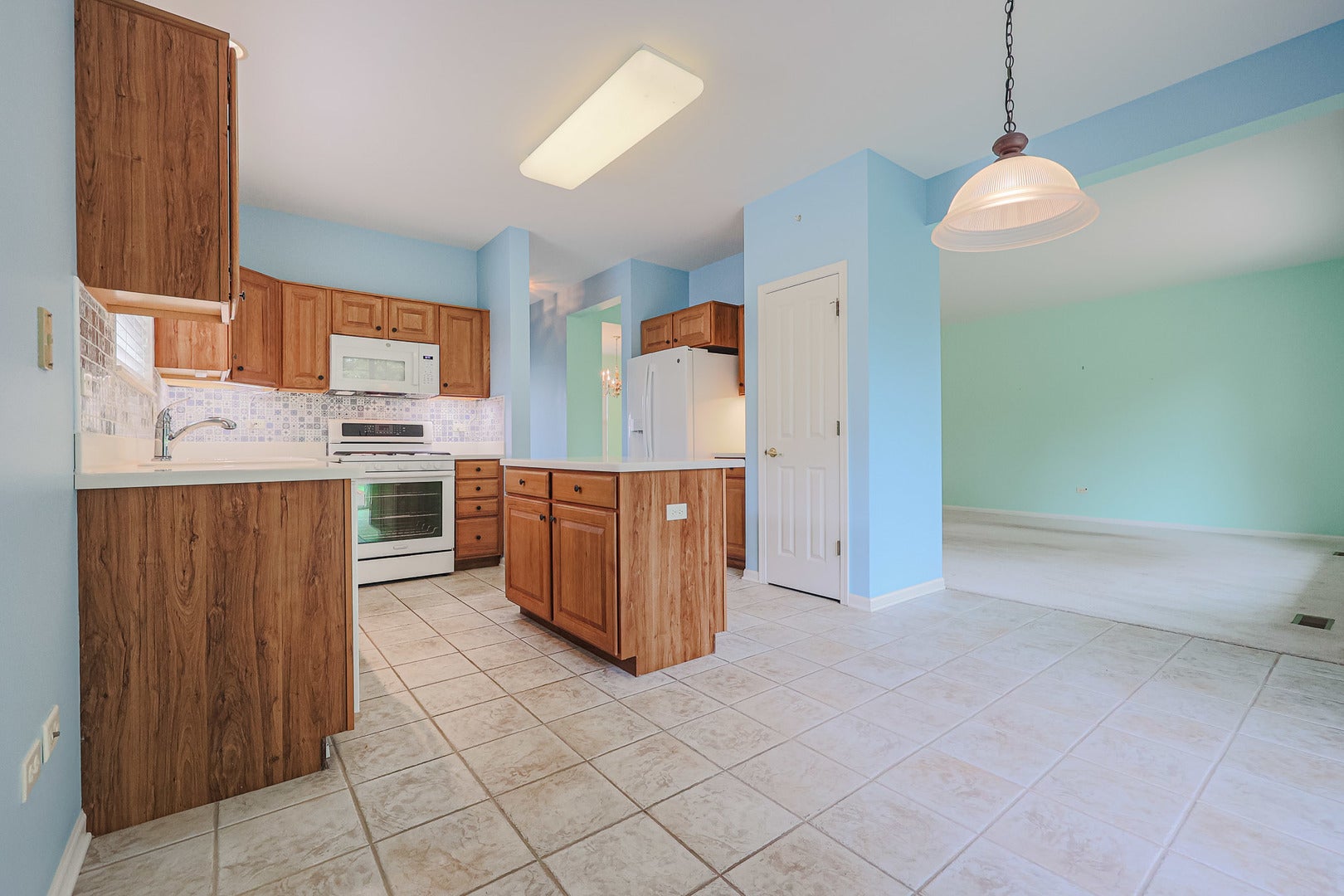 12928 W Willow Creek Lane