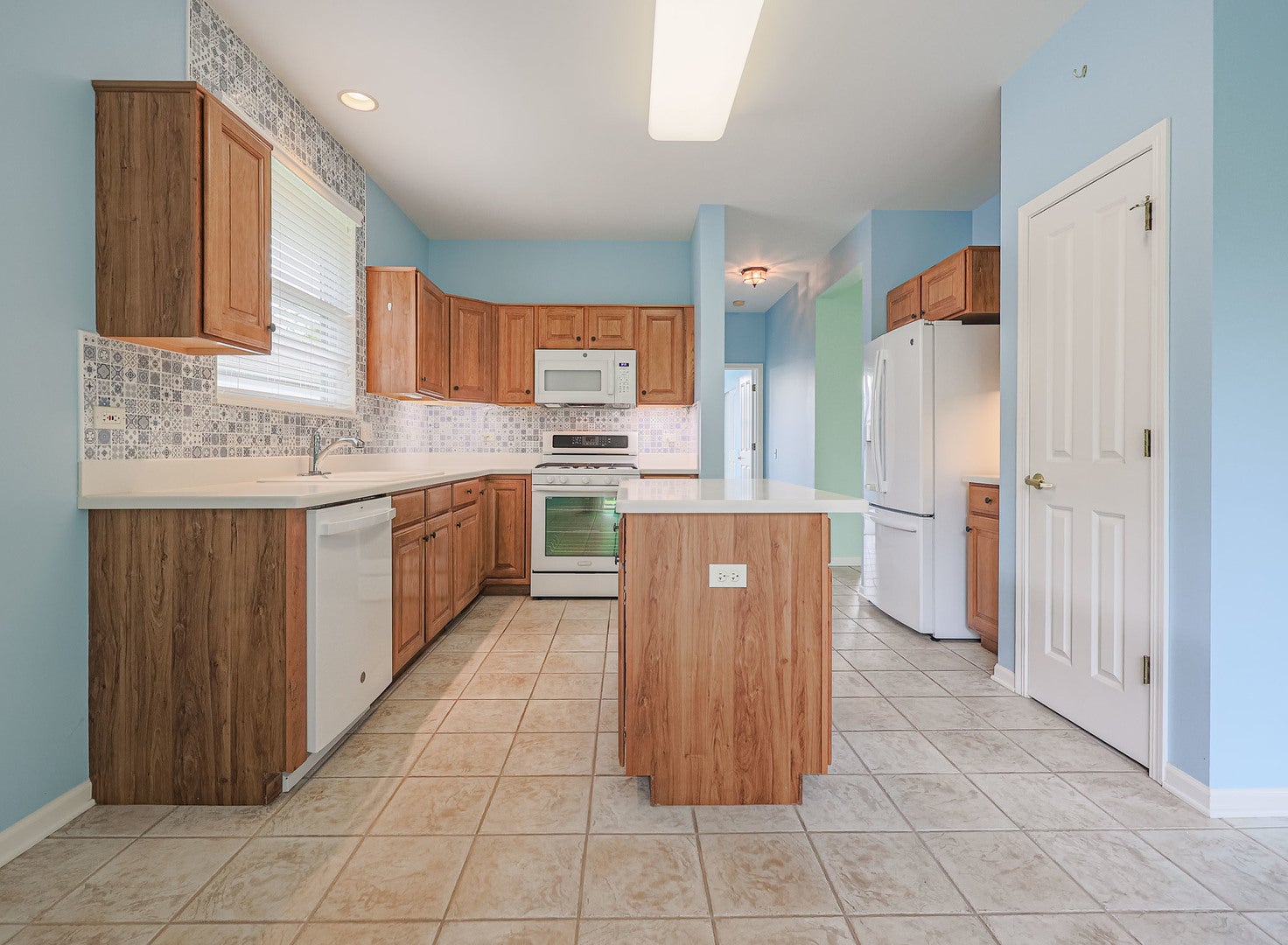 12928 W Willow Creek Lane