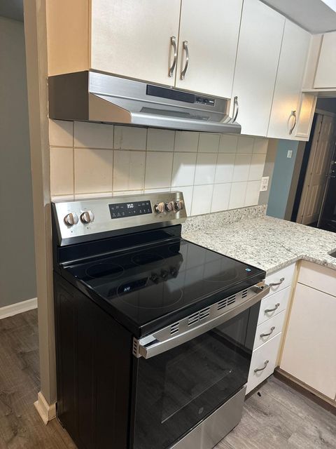 Tiny photo for 7505 175th Street #122, Tinley Park, IL 60477 (MLS # 12635490)
