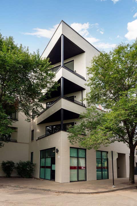 Photo of 1656 N BOSWORTH Avenue #3S, Chicago, IL 60642 (MLS # 12731340)