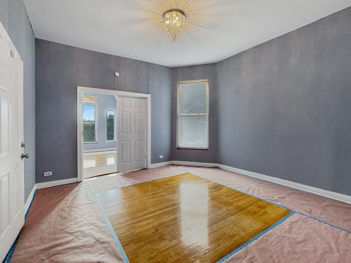 5943 S Indiana Avenue