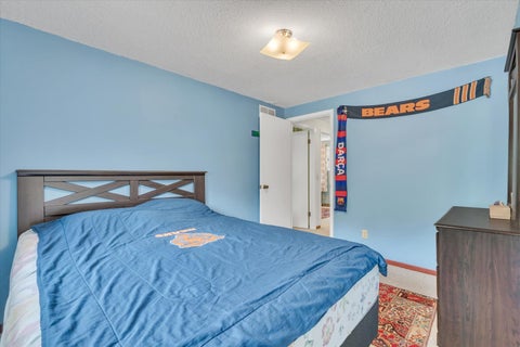 Tiny photo for 2308 Queens Court, Bettendorf, IA 52722 (MLS # 12692326)