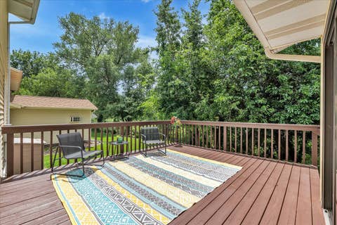 Tiny photo for 2308 Queens Court, Bettendorf, IA 52722 (MLS # 12692326)