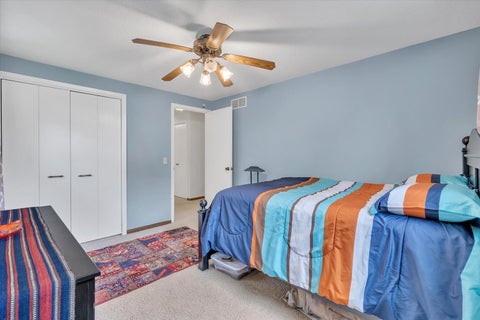 Tiny photo for 2308 Queens Court, Bettendorf, IA 52722 (MLS # 12692326)