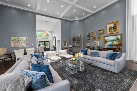 Tiny photo for 620 W Old Elm Road, Lake Forest, IL 60045 (MLS # 12531506)