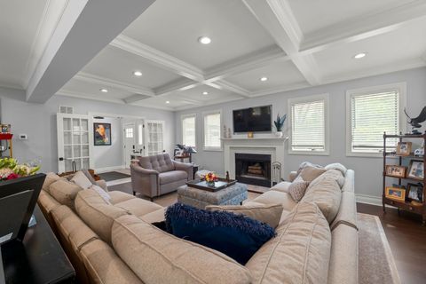 Tiny photo for 620 W Old Elm Road, Lake Forest, IL 60045 (MLS # 12531506)