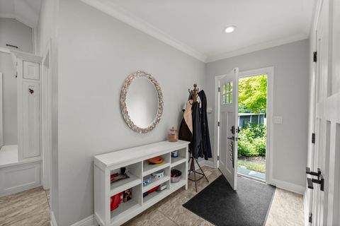 Tiny photo for 620 W Old Elm Road, Lake Forest, IL 60045 (MLS # 12531506)