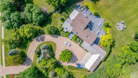 Tiny photo for 620 W Old Elm Road, Lake Forest, IL 60045 (MLS # 12531506)