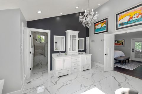 Tiny photo for 620 W Old Elm Road, Lake Forest, IL 60045 (MLS # 12531506)