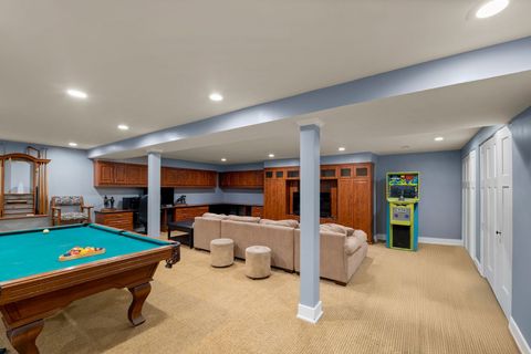 Tiny photo for 620 W Old Elm Road, Lake Forest, IL 60045 (MLS # 12531506)