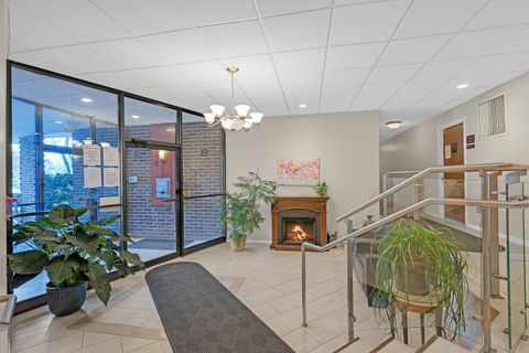 Tiny photo for 840 Wellington Avenue #108, Elk Grove Village, IL 60007 (MLS # 12565201)