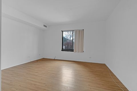 Tiny photo for 840 Wellington Avenue #108, Elk Grove Village, IL 60007 (MLS # 12565201)