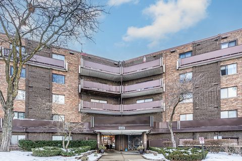 Photo of 840 Wellington Avenue #108, Elk Grove Village, IL 60007 (MLS # 12565201)