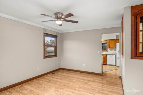 Tiny photo for 1652 Hilda Drive, Lake Holiday, IL 60548 (MLS # 12606862)