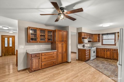 Tiny photo for 1652 Hilda Drive, Lake Holiday, IL 60548 (MLS # 12606862)