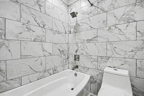 Tiny photo for 850 Spring Creek Court, Elk Grove Village, IL 60007 (MLS # 12620878)