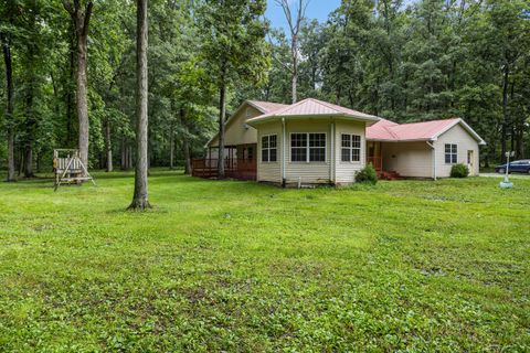 Tiny photo for 492 County Road 0, Sadorus, IL 61872 (MLS # 12433433)
