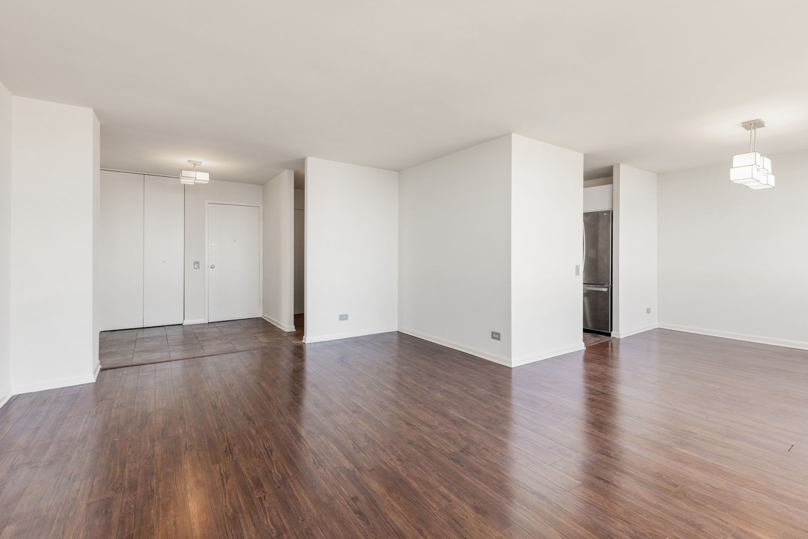 4800 S Lake Park Avenue 2301A