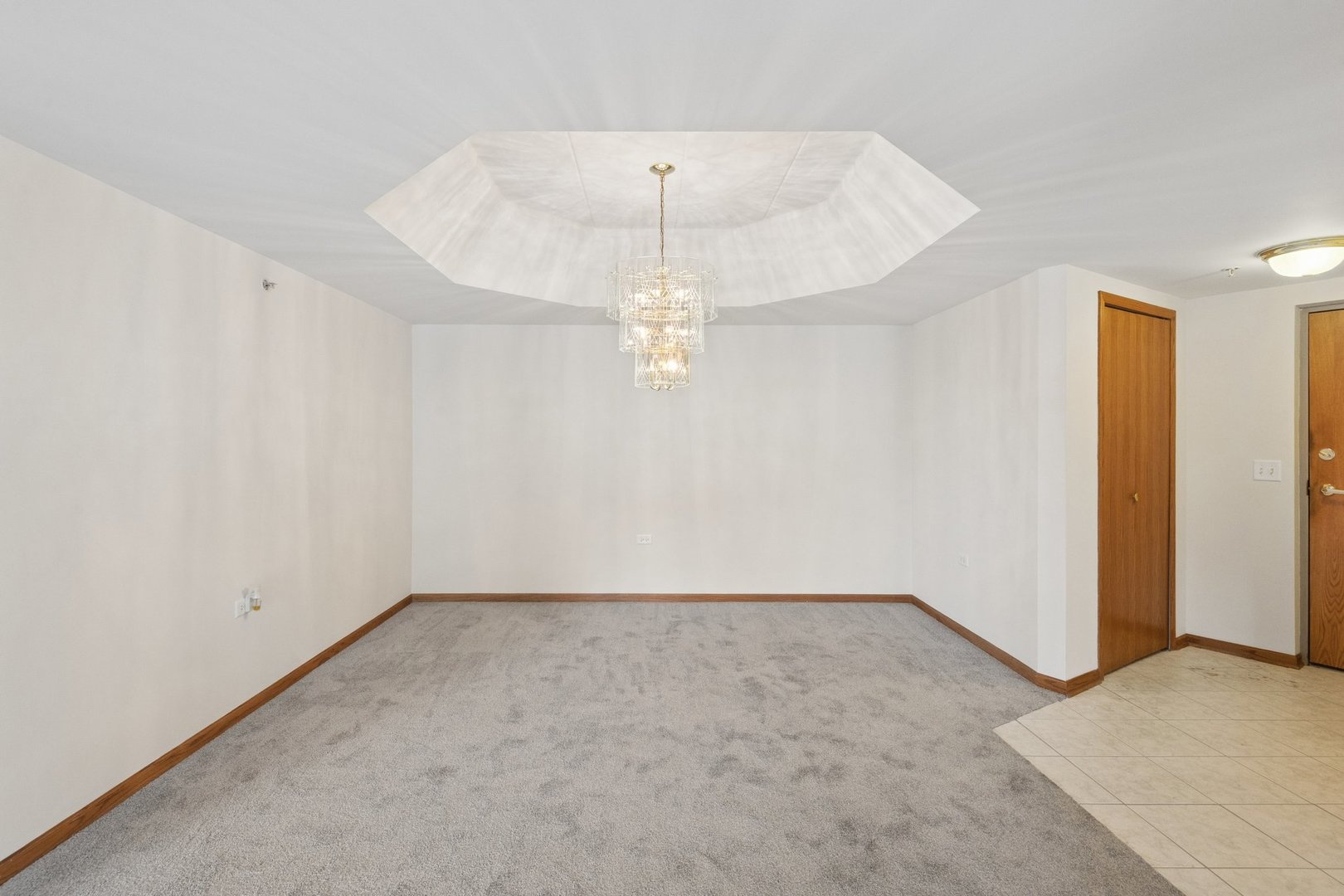 11901 Windemere Court 301