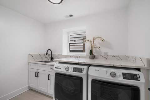 Tiny photo for 2204 N Kildare Avenue, Chicago, IL 60639 (MLS # 12684583)
