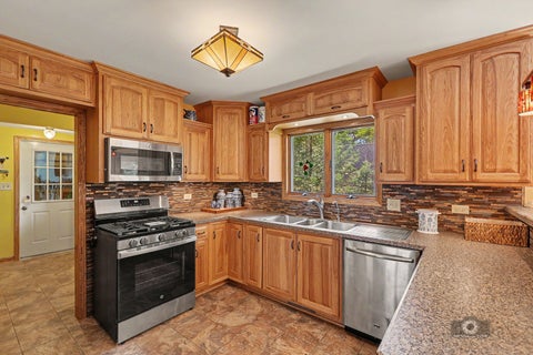 Tiny photo for 16624 S Parker Road, Homer Glen, IL 60491 (MLS # 12679790)