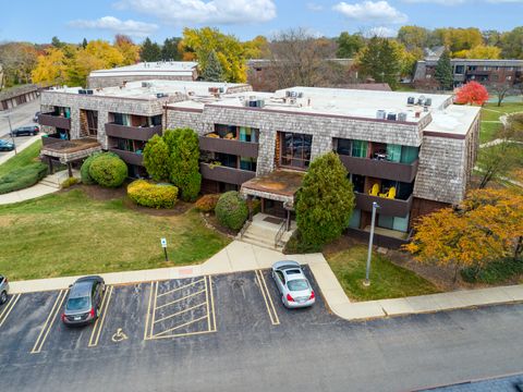 A home in Carol Stream